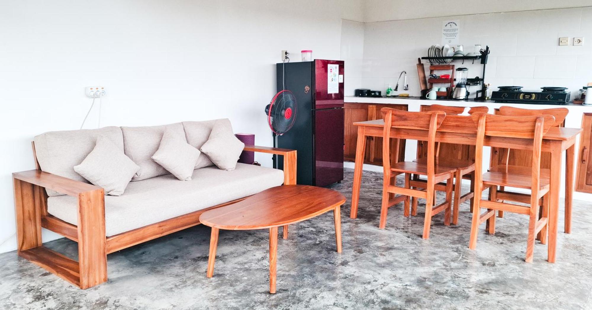 Turtle House Surf & Stay Airsatang エクステリア 写真