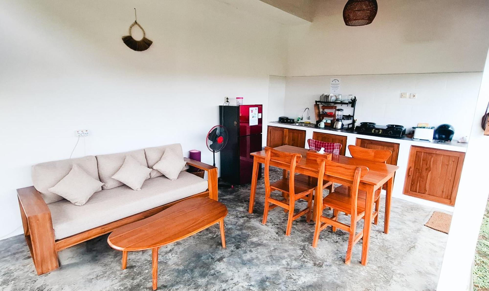 Turtle House Surf & Stay Airsatang エクステリア 写真